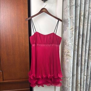 Elegant Pink Pleated Women's Top